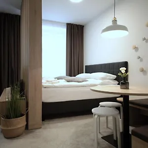  Апартаменты Honest Smichov Чехия